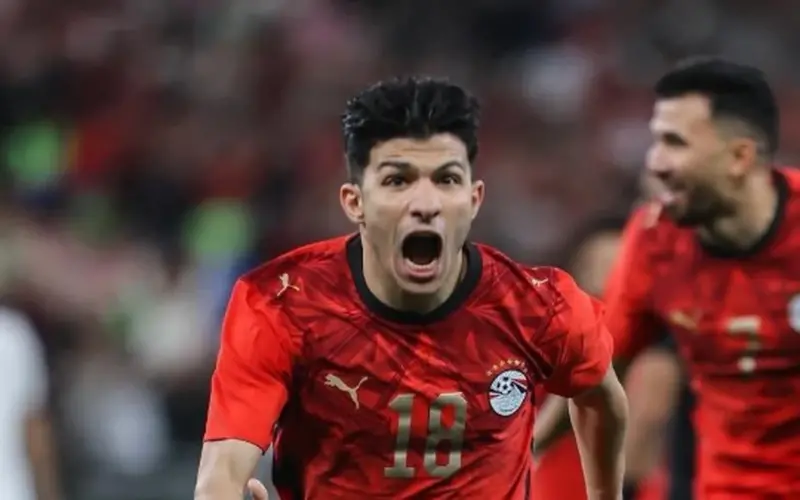 اتحاد الكرة عن إصابة إسلام عيسي بالصليبي.. سيجري أشعة ولا يوجد شيء مؤكد.. خاص